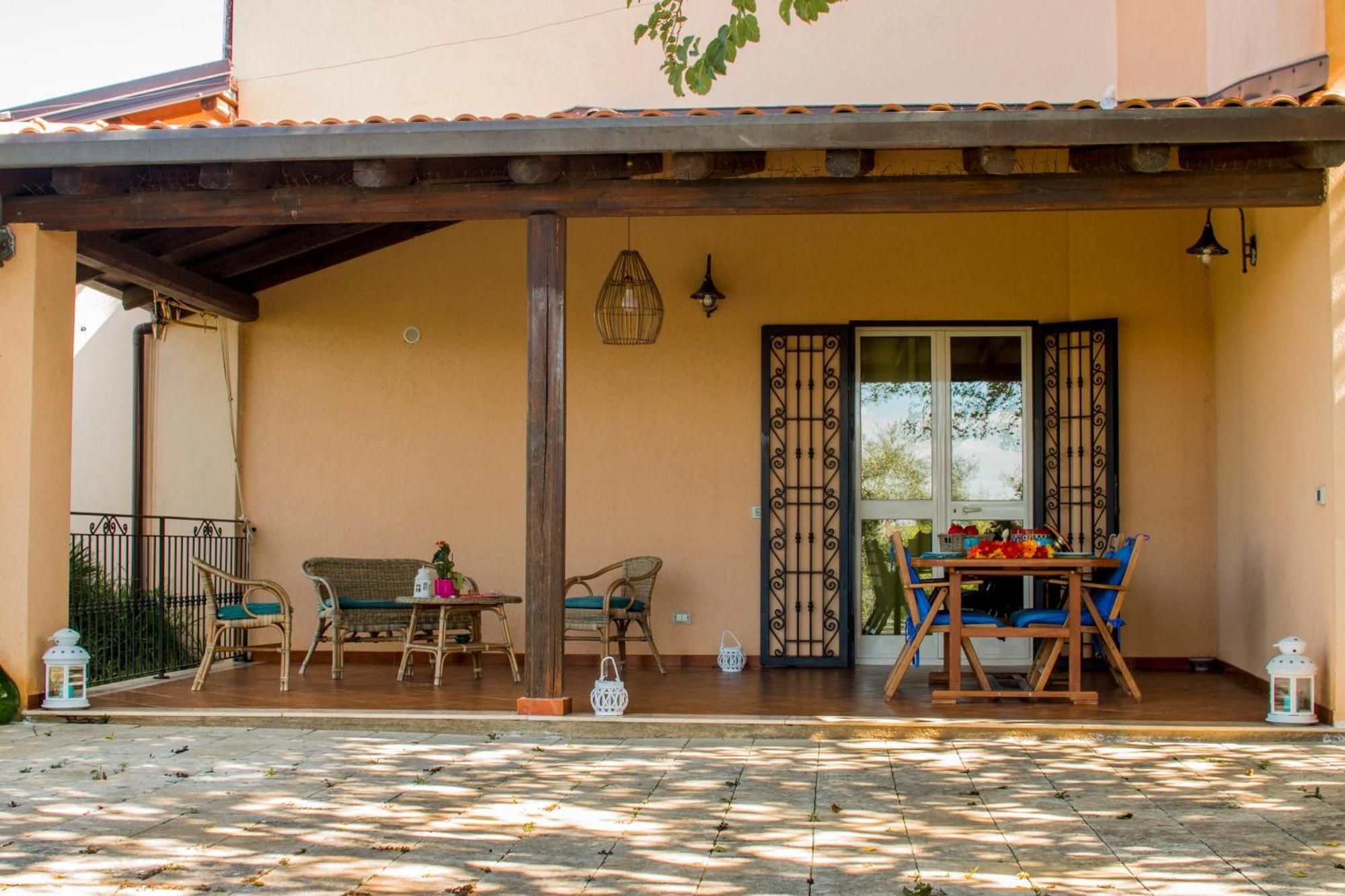 Villa Con Piscina Casale Di Gio Nel Golfo Di Castellammare ปาร์ตินิโก ภายนอก รูปภาพ