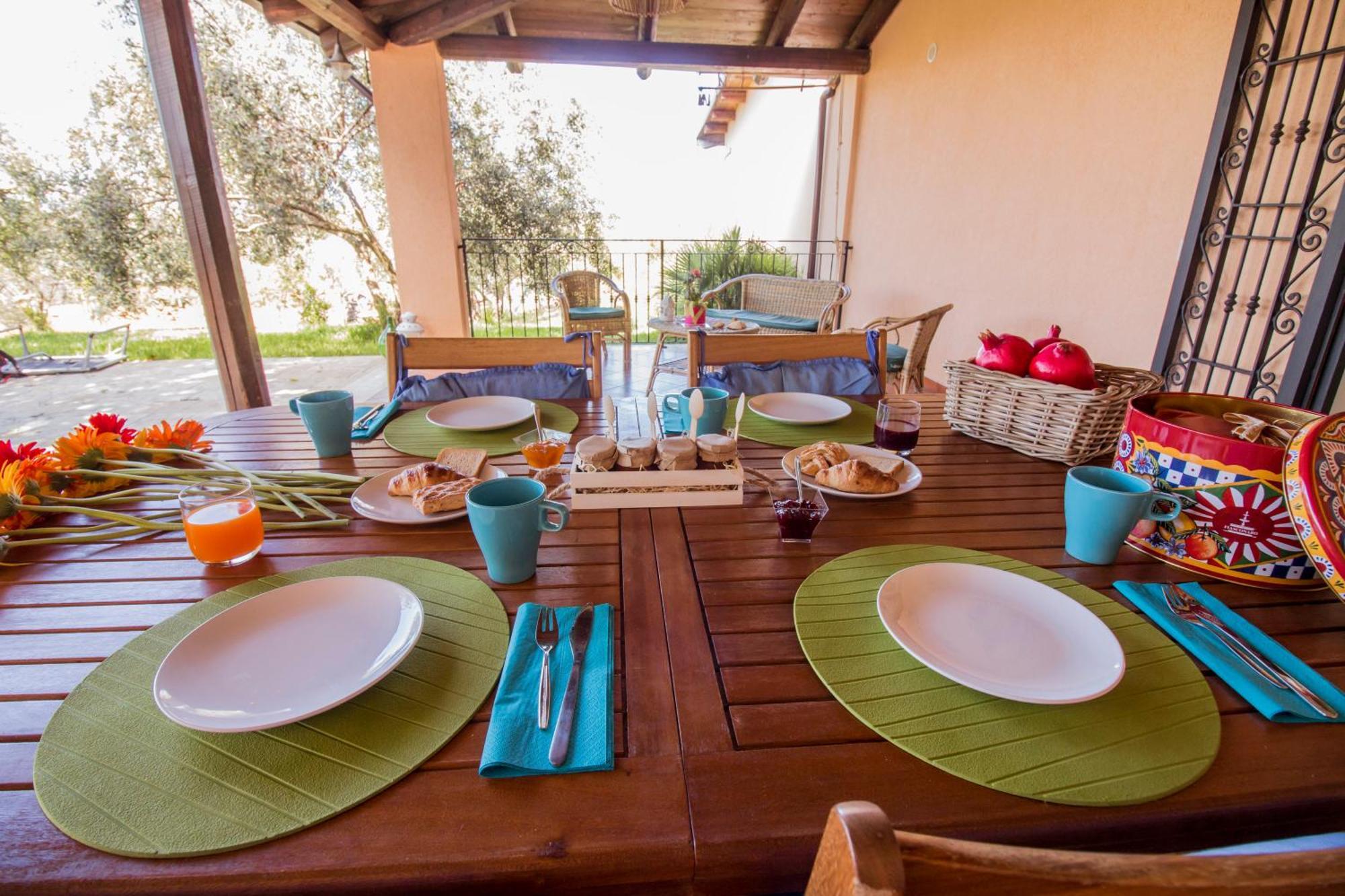Villa Con Piscina Casale Di Gio Nel Golfo Di Castellammare ปาร์ตินิโก ภายนอก รูปภาพ